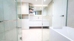 Lakeville (D22), Condominium #554412311